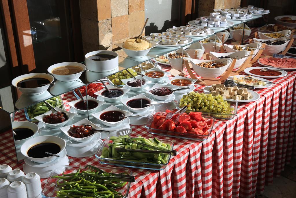 Lalehan Hotel Special Class Amasya Esterno foto