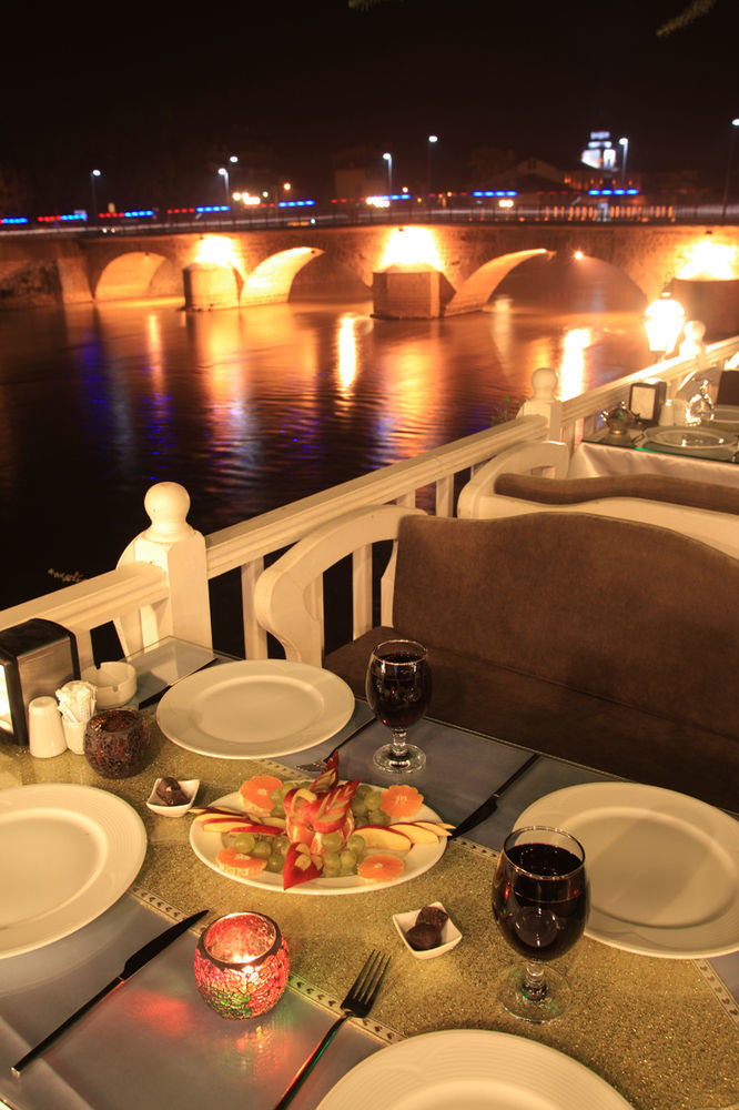 Lalehan Hotel Special Class Amasya Esterno foto