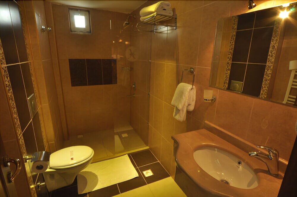 Lalehan Hotel Special Class Amasya Esterno foto